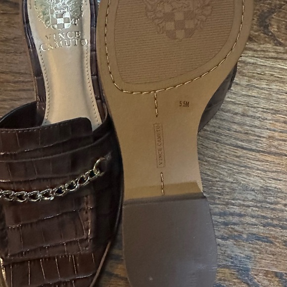 Vince Camuto Mules - size 6 brown never been worn. - Picture 2 of 5